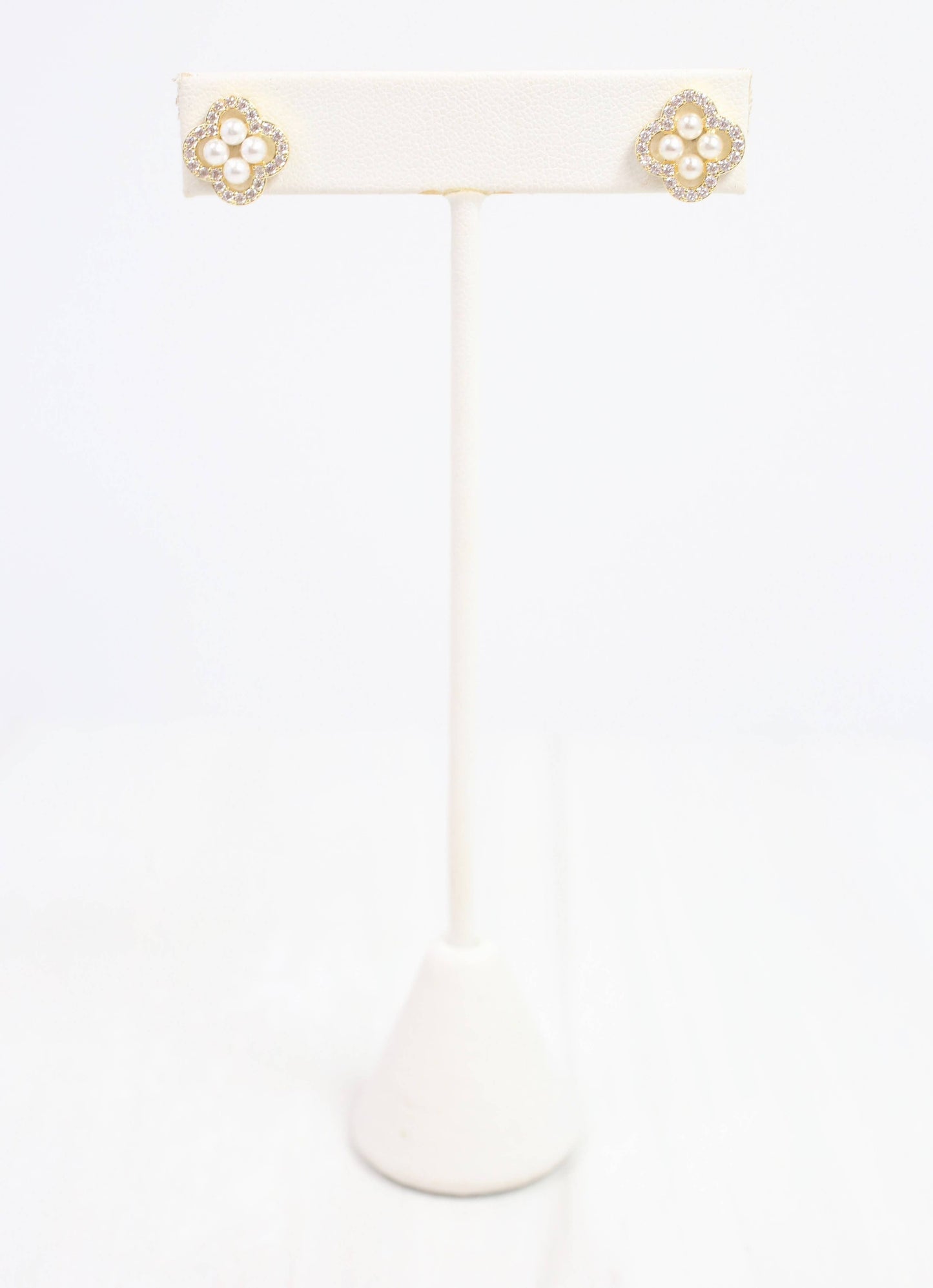 Laurence Pearl CZ Clover Earring Ivory: Default